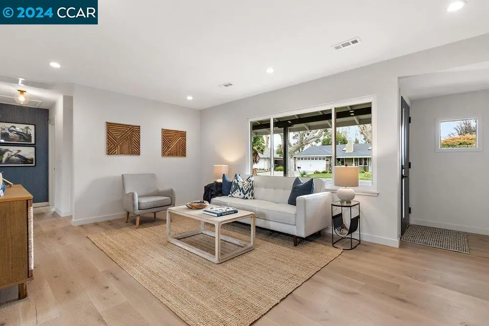 106 Sylvia Dr — completed, photograph 7