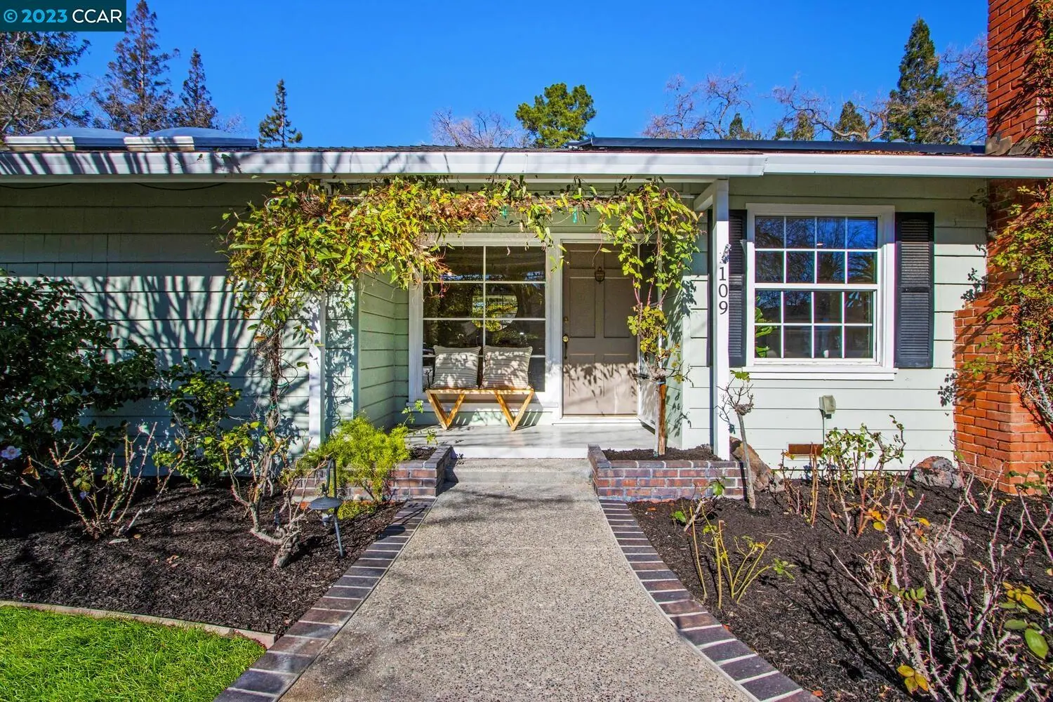 109 Hawthorne Dr. — completed, photograph 3