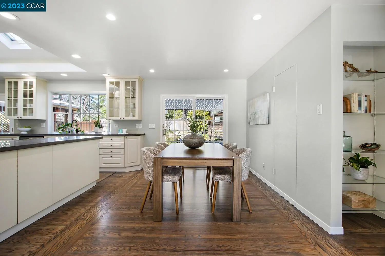 109 Hawthorne Dr. — completed, photograph 10
