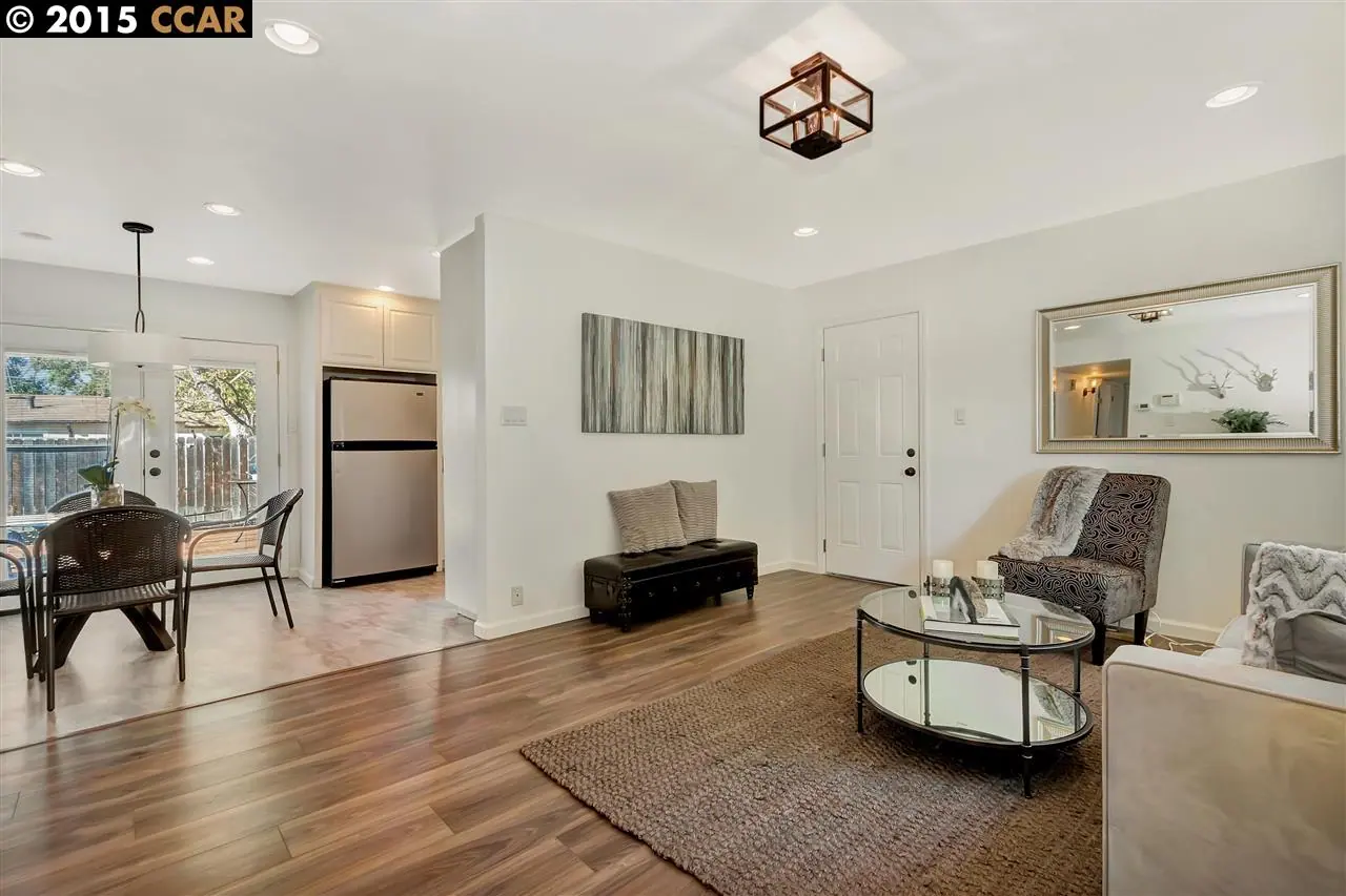 1215 REDWOOD DR — completed, photograph 5