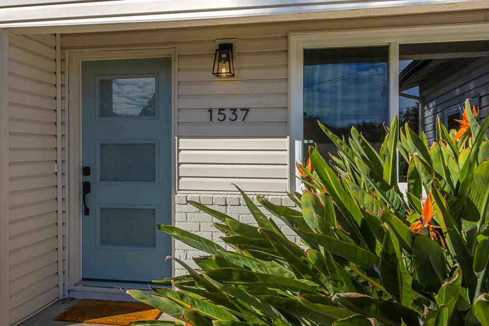1537 Laverne Ct — completed