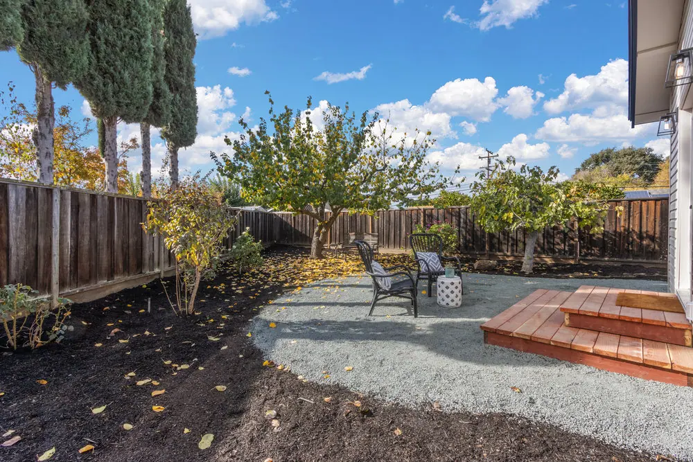 1537 Laverne Ct — completed, photograph 32