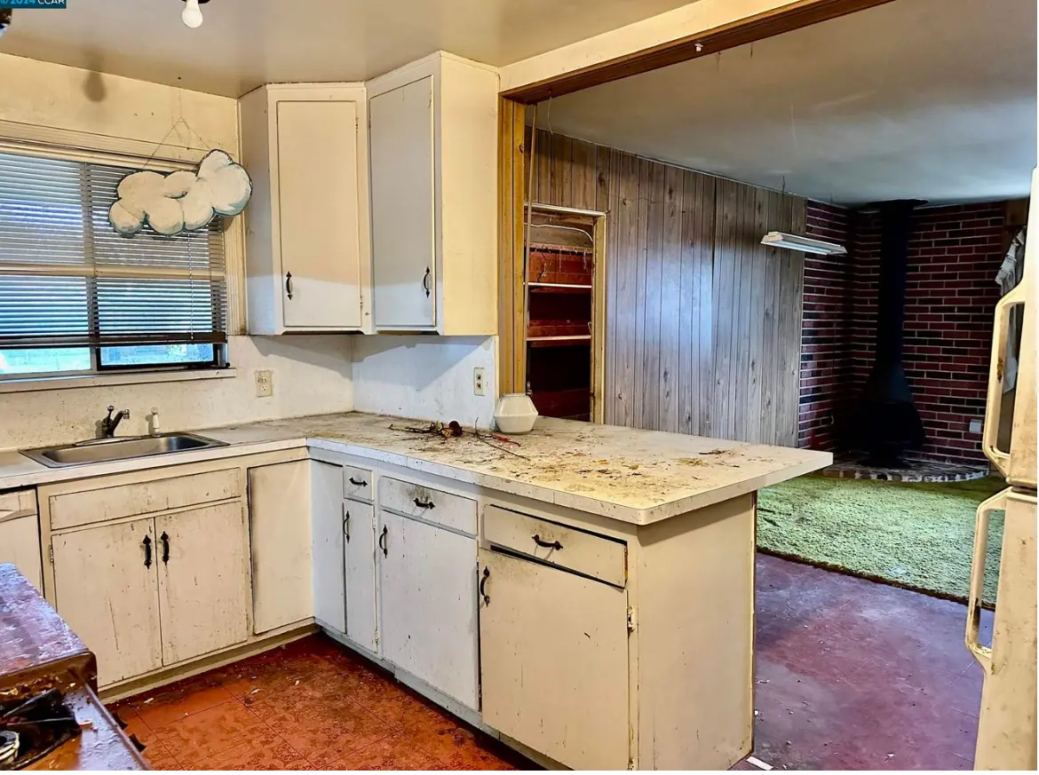 1991 Maybelle Dr — original condition, photograph 28