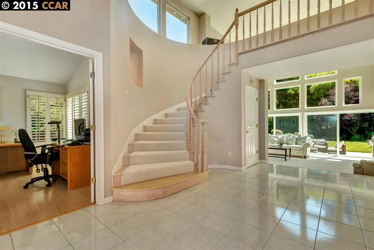 2193 Ridgepointe Court — completed, photograph 4