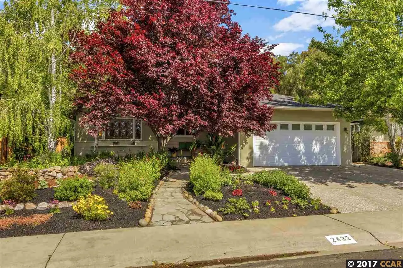 2432 Charlotte Ave — completed, photograph 2