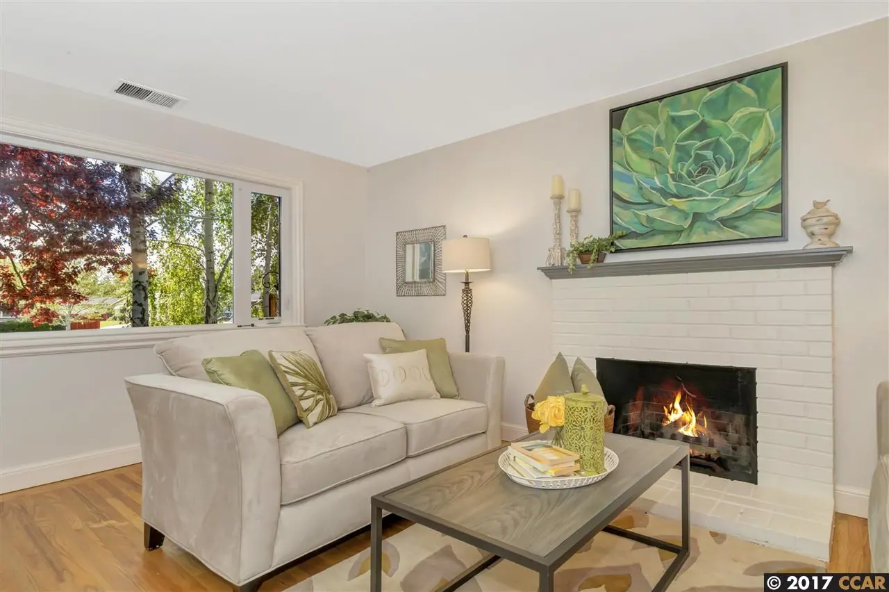 2432 Charlotte Ave — completed, photograph 4