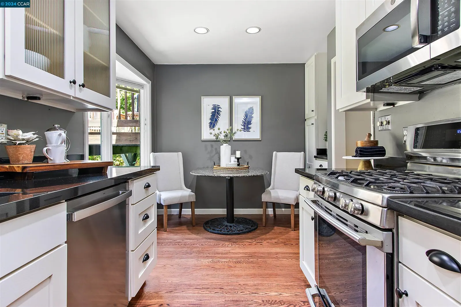 253 Valley Dr — completed, photograph 8