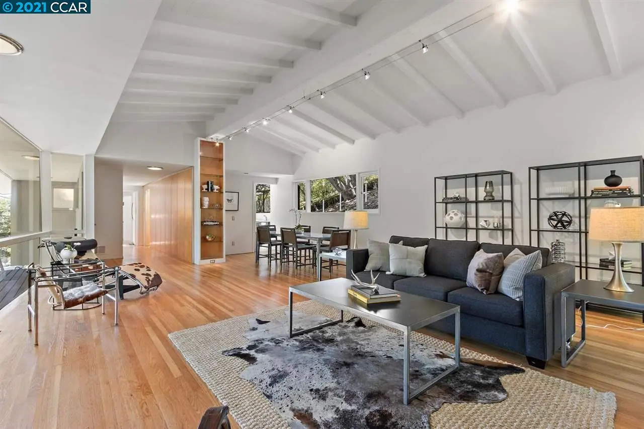 277 Amherst Ave — completed, photograph 7