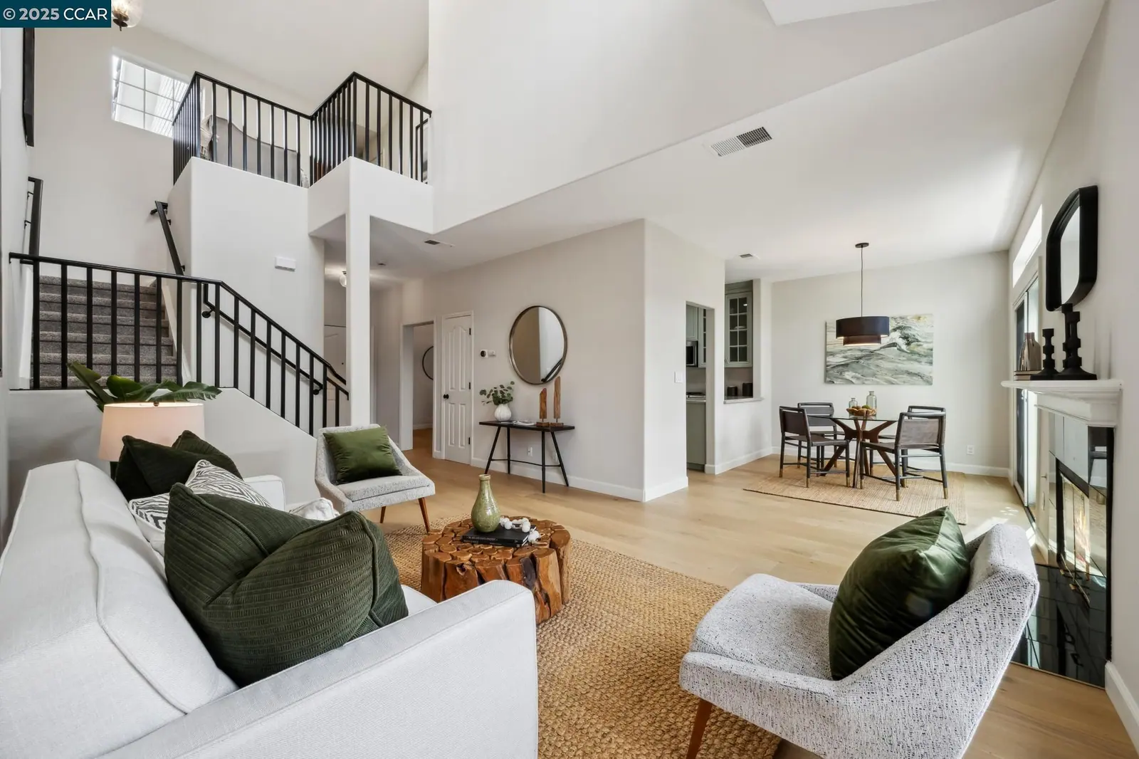 317 W Meadows Ln — completed
