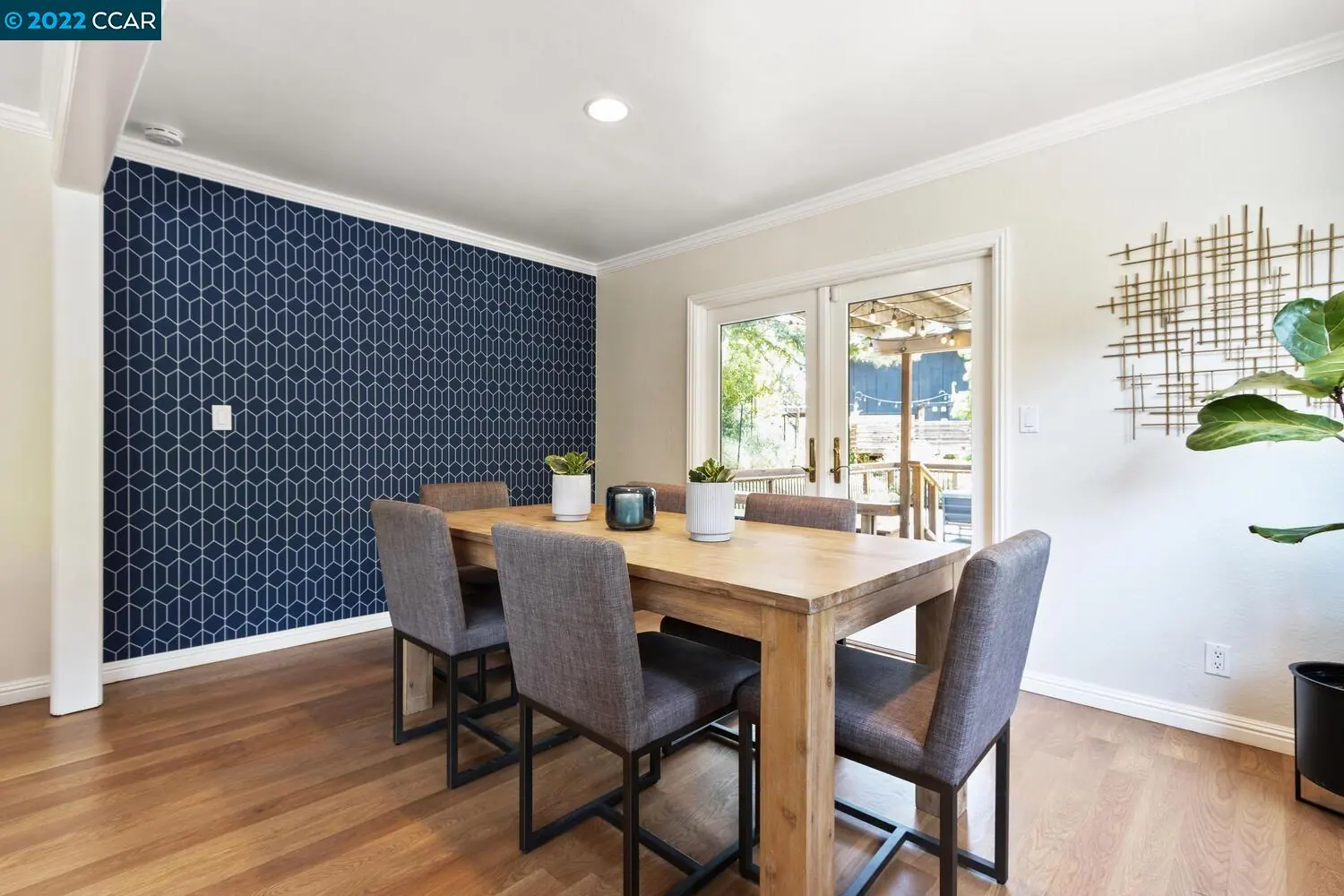 3182 Surmont Dr — completed, photograph 9