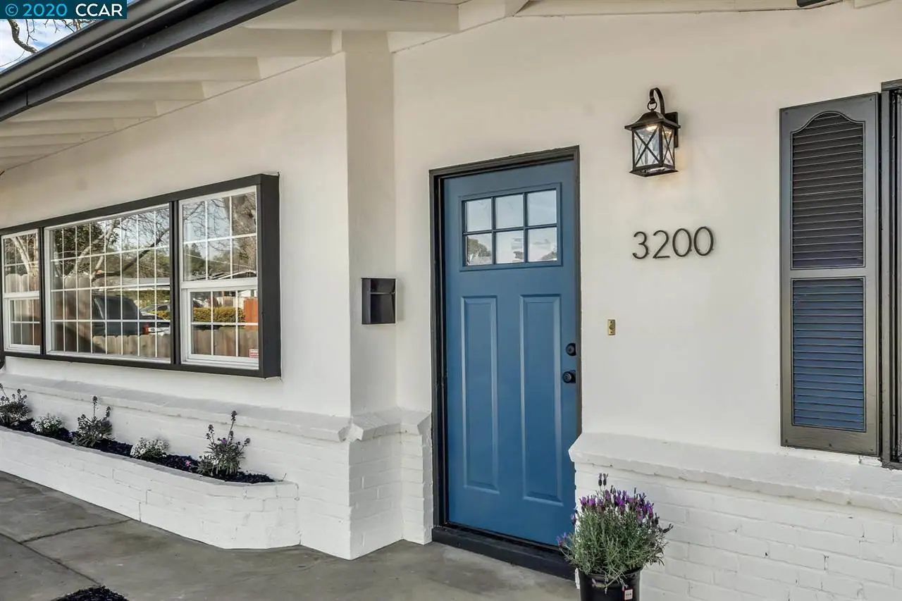 3200 Windsor Pl — completed, photograph 3