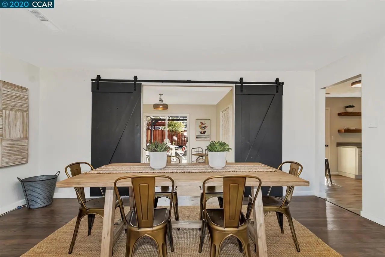 3200 Windsor Pl — completed, photograph 9