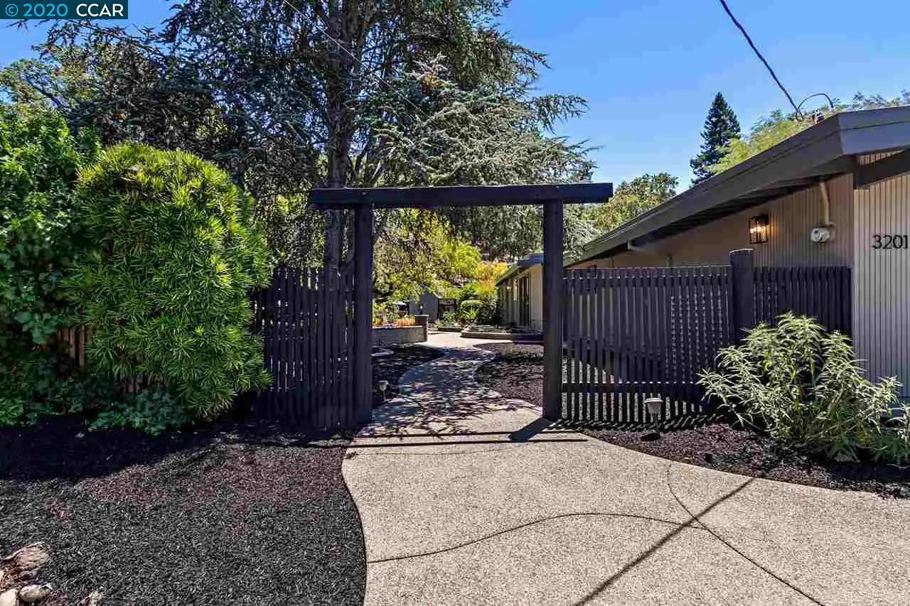 3201 Lucas Dr — completed, photograph 3