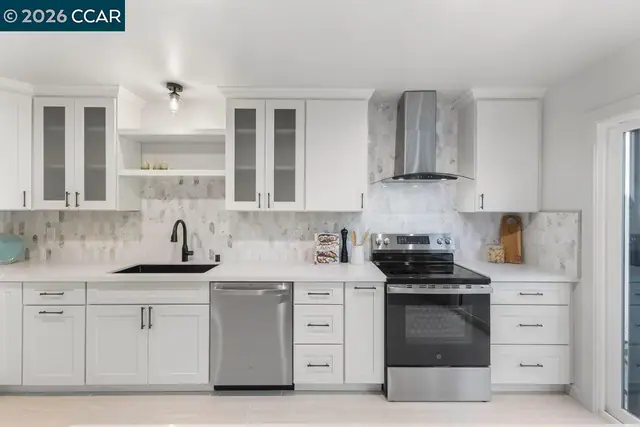 3674 Rossmoor PKWY #5 — after renovation