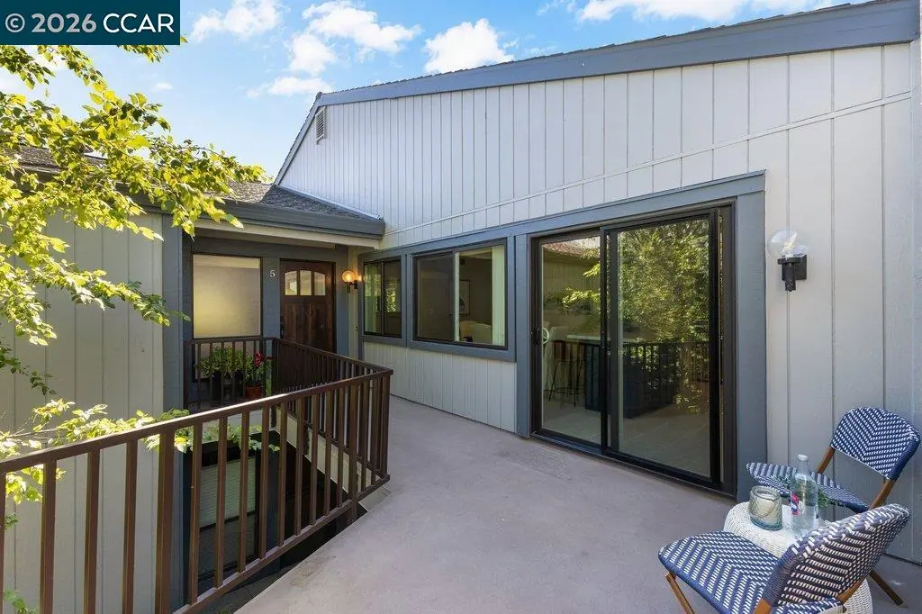 3674 Rossmoor PKWY #5 — completed