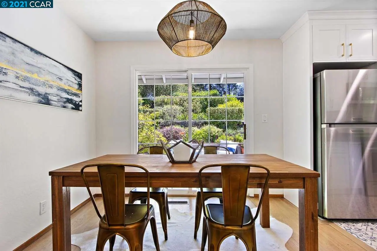 868 Hamilton Dr — completed, photograph 10